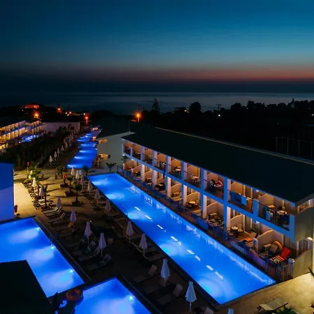 Hotell Caretta Paradise Hotel&waterpark 4*
