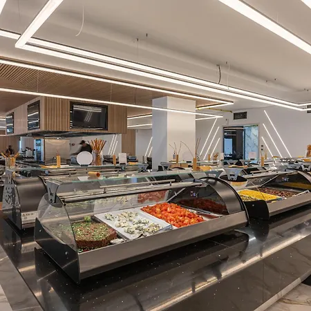 Caretta Paradise & Waterpark 4* טרגקי