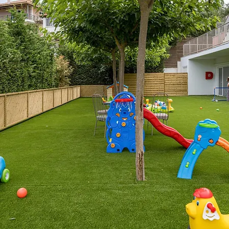 Caretta Paradise & Waterpark מלון טרגקי