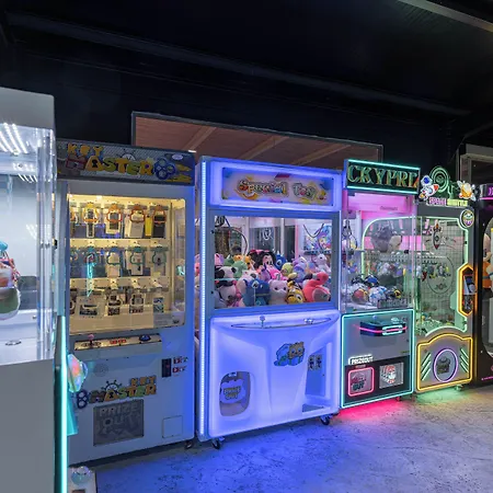 ホテル Caretta Paradise & Waterpark トラガキオン