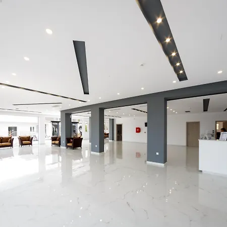 Caretta Paradise & Waterpark מלון 4*