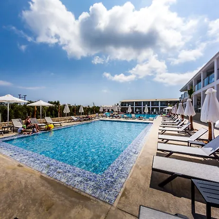 ホテル Caretta Paradise & Waterpark 4*