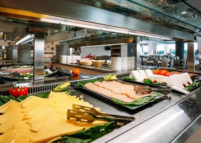 Hotell Caretta Paradise Resort&waterpark 4*