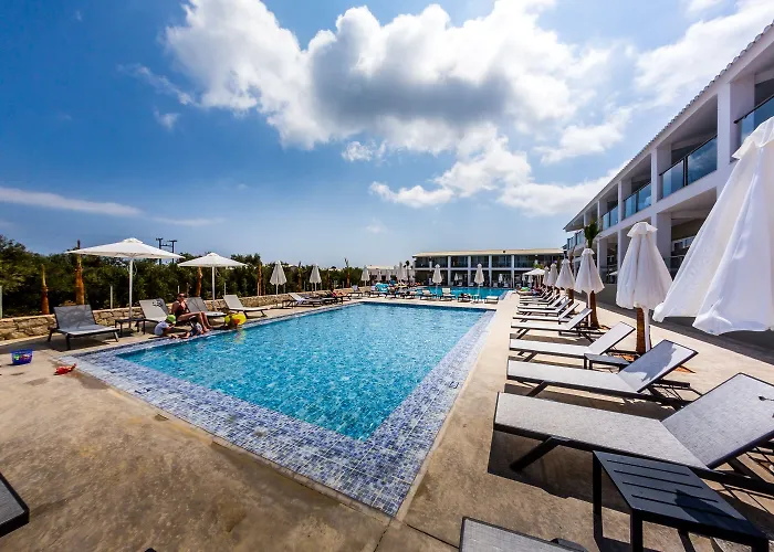酒店 Caretta Paradise & Waterpark 4*