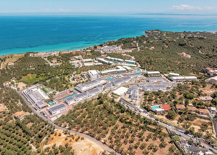 Caretta Paradise & Waterpark 4* 查加基恩