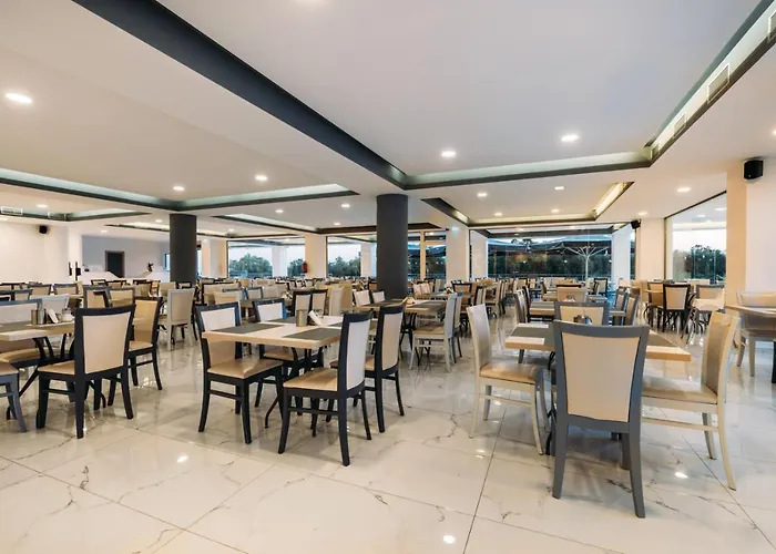 Caretta Paradise & Waterpark 酒店 4*